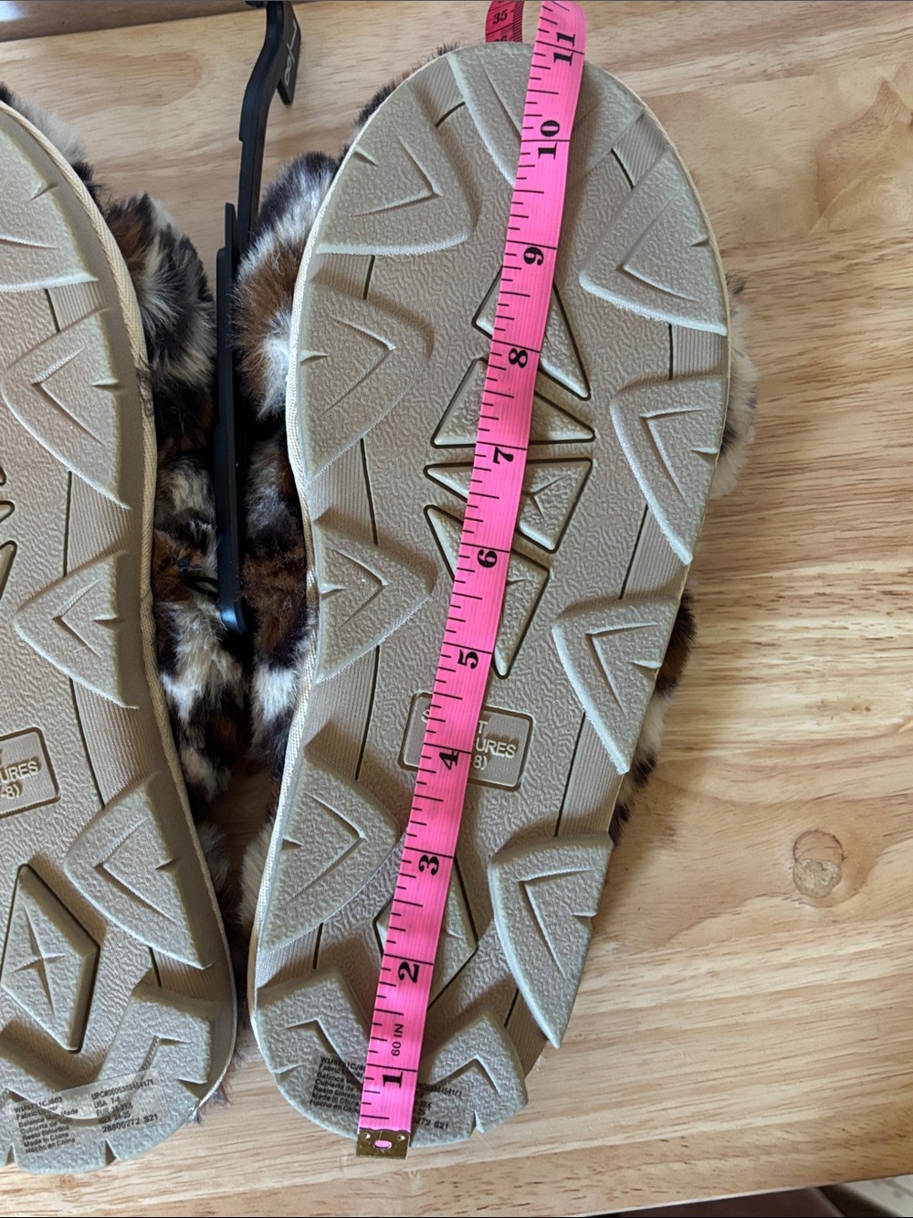 Woman’s Fluffy Leopard Print Slide Slippers Size 7/8 NWT - Picture 7 of 7